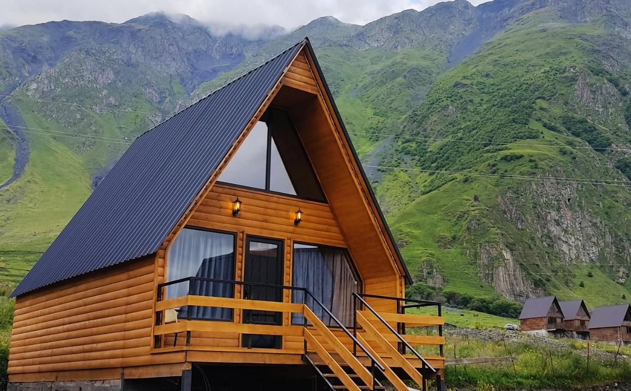 Kazbegi Folk Appartement Buitenkant foto