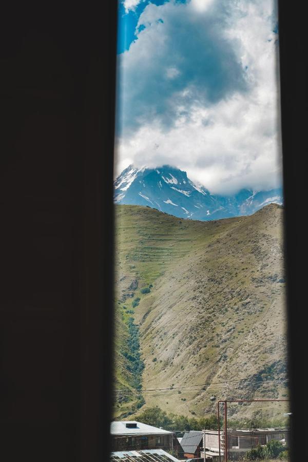 Kazbegi Folk Appartement Buitenkant foto
