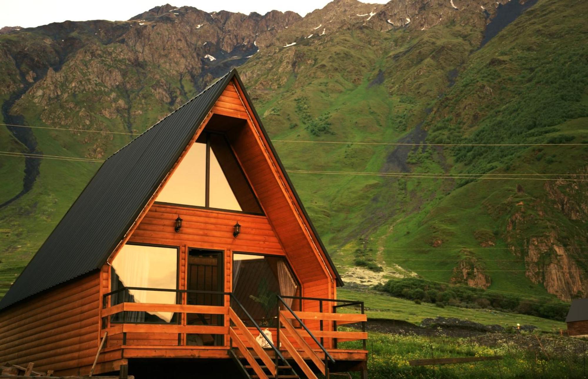 Kazbegi Folk Appartement Buitenkant foto