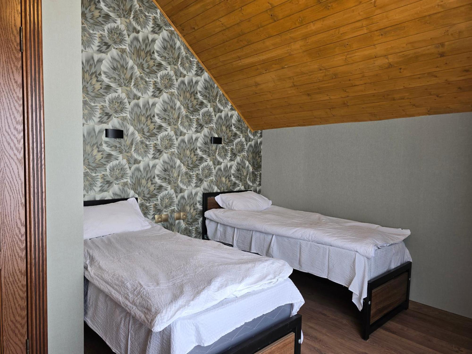 Kazbegi Folk Appartement Buitenkant foto