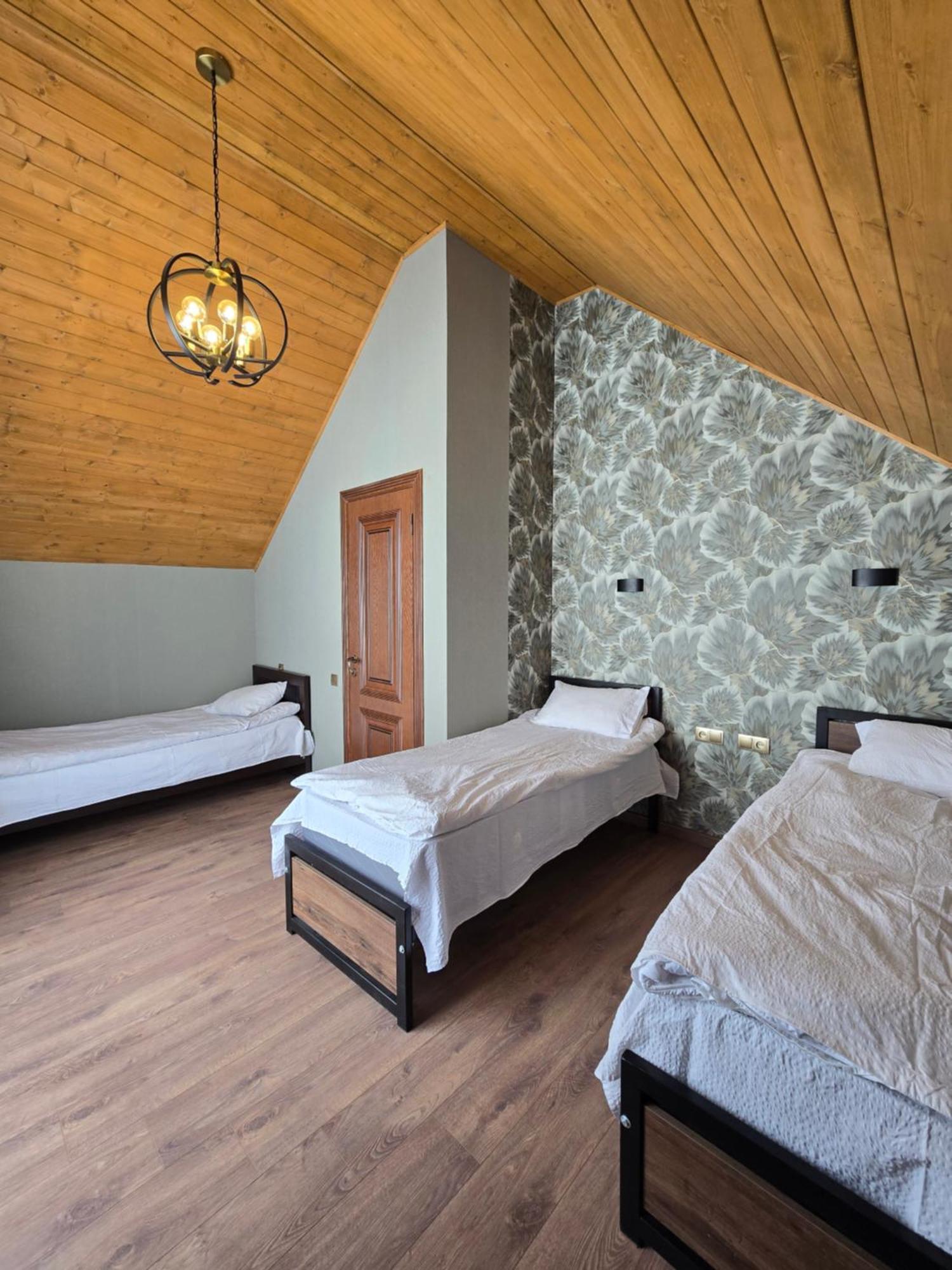 Kazbegi Folk Appartement Buitenkant foto